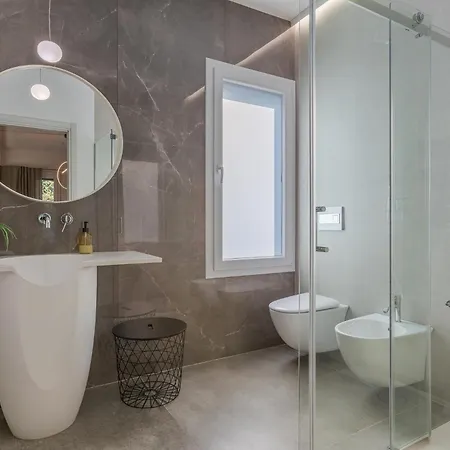 Suite Home Ferrara Maison d'hôtes