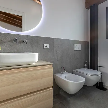 Suite Home Ferrara Ferrare
