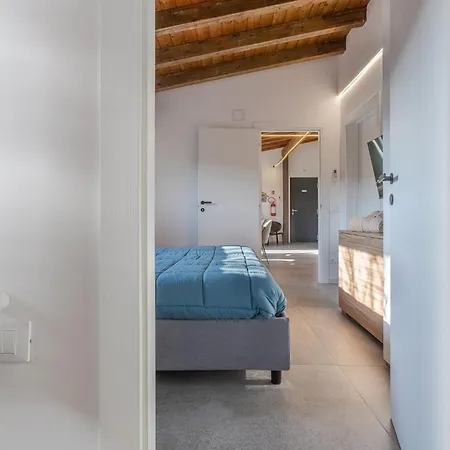 Suite Home Ferrara Casa de hóspedes 3*