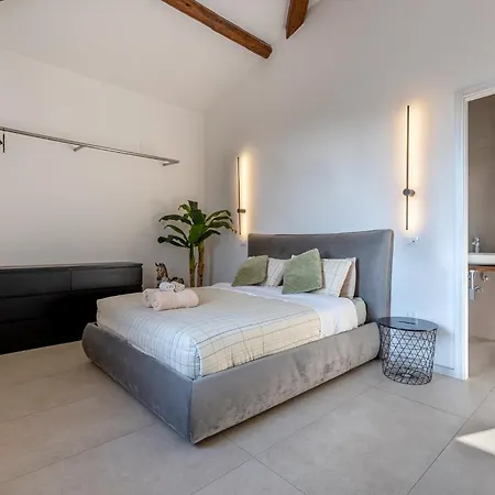 Suite Home Ferrara Penzion Ferrara