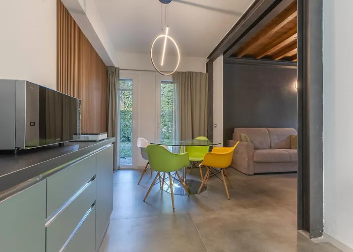 Suite Home Ferrara Maison d'hôtes