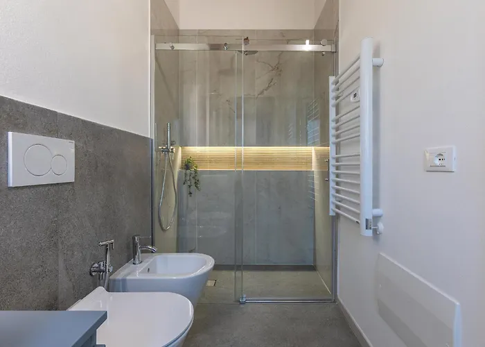 Suite Home Ferrara Maison d'hôtes