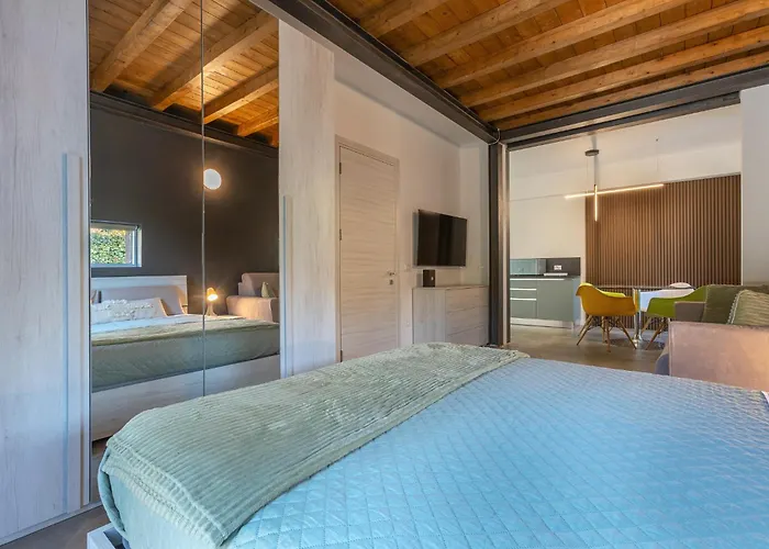 Suite Home Ferrara Maison d'hôtes